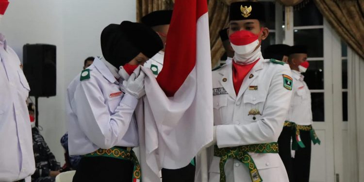 Paskibraka Diminta Jadi Teladan