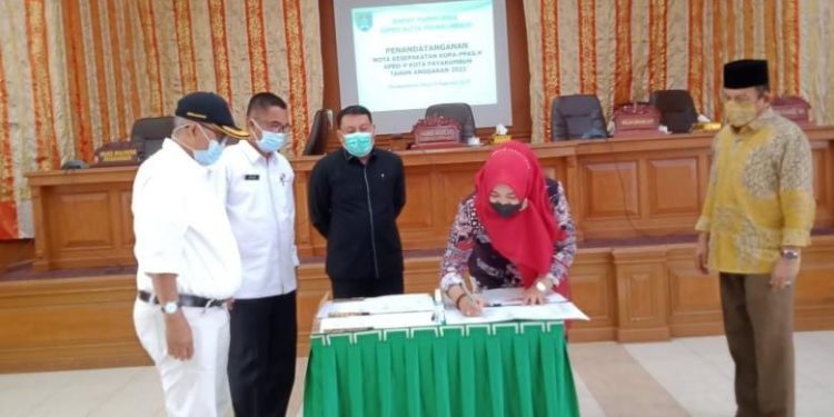 KUPA-PPAS-P APBD-P Kota Payakumbuh Ditandatangani