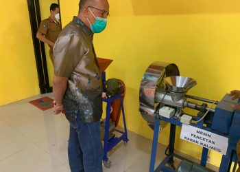 Selain Bantu Sembako, Ketua DPRD Sumbar Motivasi Pelajar Terapkan Prokes