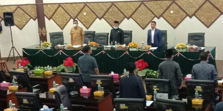 DPRD Kota Padang Gelar Paripurna Tutup Masa Sidang II dan Buka Sidang III 2021