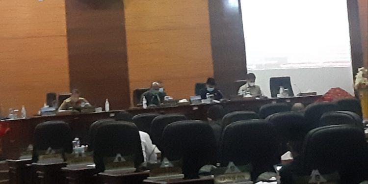 DPRD Sumbar dan Pemprov Sumbar Sepakati KUPA- PPAS Perubahan Tahun 2021