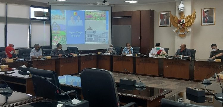 Terima Audiensi Walikota Solok, Ketua DPRD Supardi Dorong Kabupaten dan Kota Singkronisasikan Dengan RPJMD Sumbar
