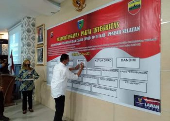 Penandatanganan Fakta Integritas Penanganan Covid 19