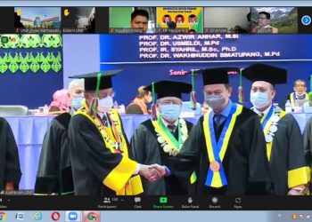 Orasi Ilmiah Pengukuhan Guru Besar UNP Prof. Abdul Razak Usung Konsep Ekonanobioteknologi