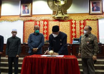 Penanganan Dampak COVID-19 Jadi Fokus Dalam APBD P Sumbar 2021