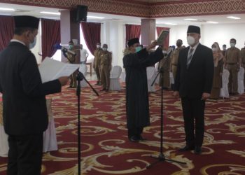 Bupati Pessel Rusma Yul Anwar Lantik Pj Sekda