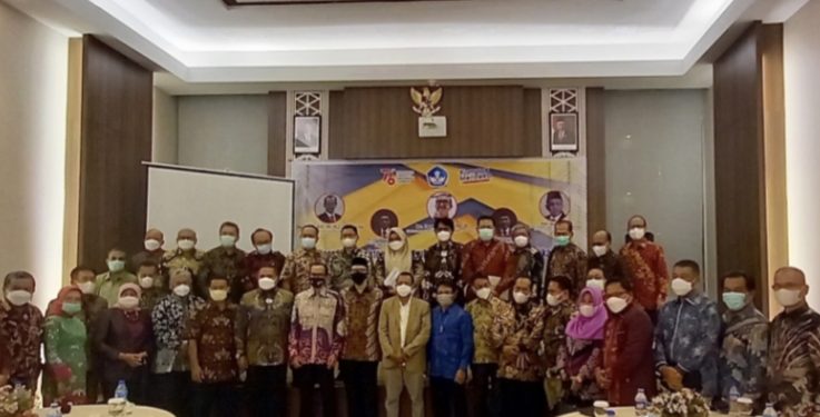 Semangat Belajar Merdeka, UNP Tuan Rumah Rapat Koordinasi Rektor PPTKN 2021