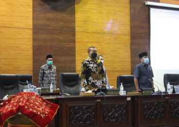 Paripurna Penyampaian Jawaban Gubernur Terhadap Pandangan Umum Fraksi Tentang APBD 2022, Disampaikan Wagub Audy Joinaldy Berlangsung Khidmat