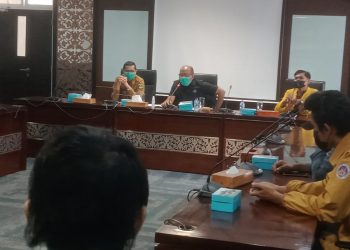 BEM Se Sumbar Sampaikan Aspirasi, Ketua DPRD Supardi Beri Respon