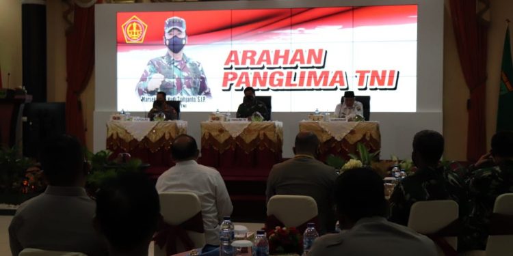 Sumbar Andalkan Vaksinasi Terpusat
