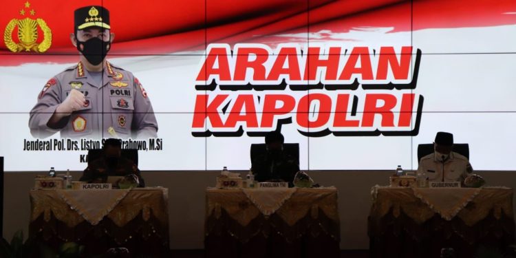 Panglima TNI dan Kapolri Apresiasi Pencapaian Vaksinasi Sumbar