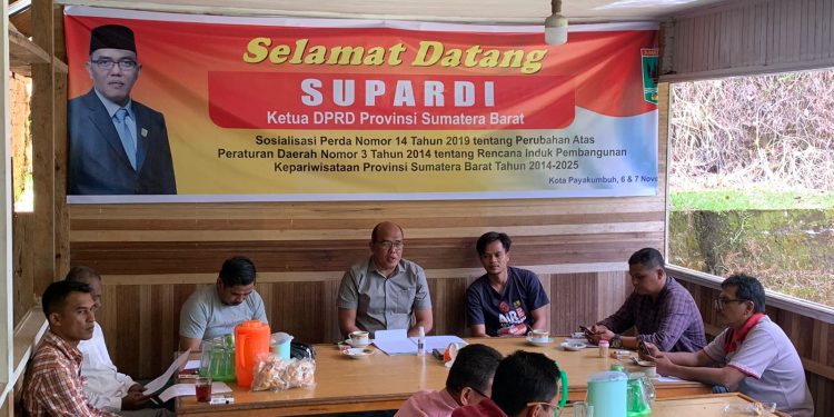 Supardi Wakil Rakyat Yang Nyinyir Soal Kebudayaan