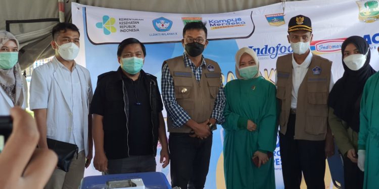 IKA Unand Sukses Vaksinasi Massal di Solok Selatan