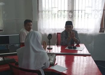 Puti Ajak Tim Visitasi KI Sumbar Tamu di Podcast SMA 5 Bukittinggi