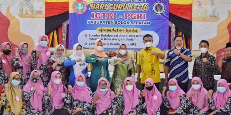 Ikatan Guru TK Indonesia Solok Selatan Peringati Hari Guru Ke-76