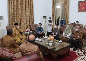 Antisipasi Covid- 19, Kementerian Perindustrian RI Hibahkan 1200 Tabung Oksigen Medis untuk Sumbar