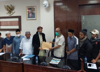Ketua DPRD Supardi Hearing Dengan Kolaborasi Ormas dan Tokoh Sumbar