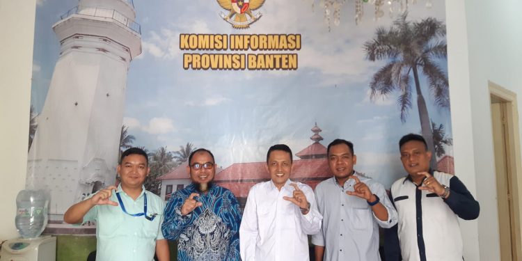 Waket KI Sumbar Arif Yumardi Hadiri FGD Evaluasi dan Harmonisasi KIP
