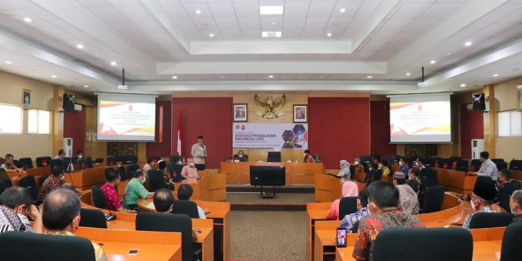 Asosiasi Perkuat Daya Saing Pekerja Pengelasan Sumbar