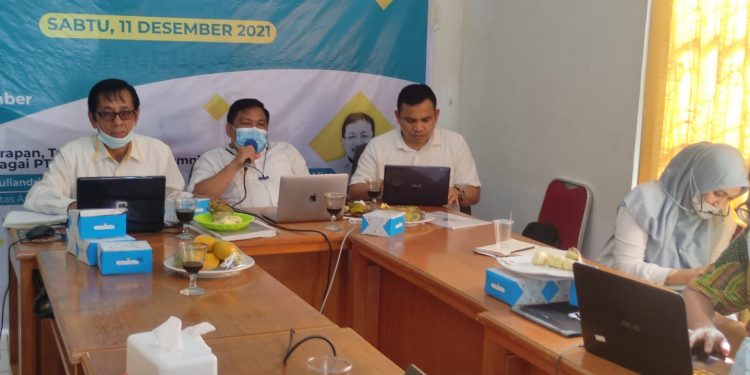 Ketum DPP IKA Unand Rustian Buka Rakernas dari Bencana Erupsi Semeru