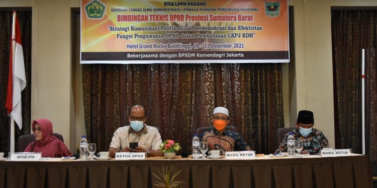 Buka Bimtek, Supardi: Politik Pragmatis Akibat Kurang Baiknya Komunikasi Politik