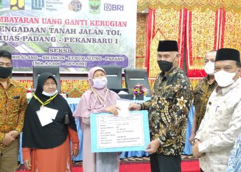 Ganti Kerugian Tol Padang-Pekanbaru Terus Disalurkan