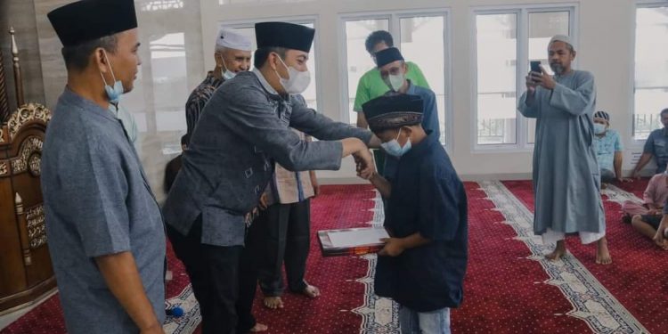 Wali Kota Deri Asta Apresiasi Kegiatan Sosial Berbasis Keagamaan