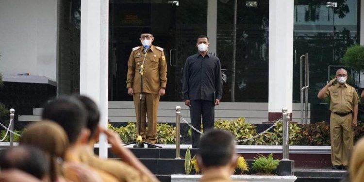 Bupati Eka Putra: Gaji Pegawai Honor dan Perangkat Nagari Jadi Perhatian di Tahun 2022