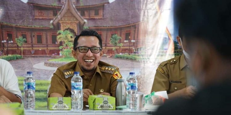 Untuk Even Terlaksana, Bupati Eka Putra: Capaian Vaksinasi Menentukan
