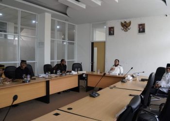 Wako Fadly Amran Audiensi Limbago Adat Nan Salapan