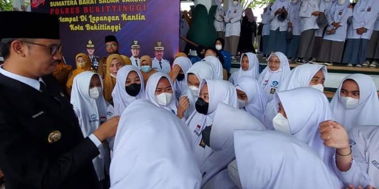 Wali Kota Erman Syafar Resmikan Program BKK untuk Siswa SMA dan SMK