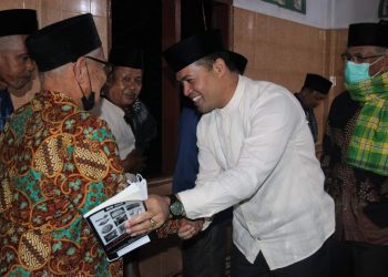 Wabup Sijunjung Hadiri Peringatan Wafat Walisaidi Shech AlWashechina Malin Bayang Ke- 59 Tahun