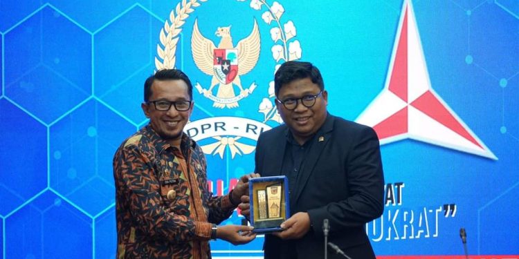 Kunjungi DPR RI, Bupati Eka Putra Bertekad Jadikan Kabupaten Tanah Datar Madani