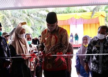 Bupati Benny Dwifa Yuswir Resmikan RKB SMP IT Global Techno Kamang Baru di Nagari Kunangan Parik Rantang