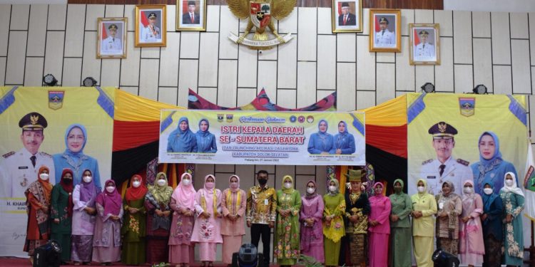 Temu ISKADA Se- Sumbar, TP PKK Solsel Launching Aplikasi Dasawisma