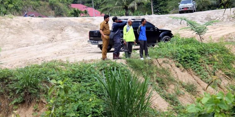 Hampir Selesai, Wali Kota Deri Asta Tinjau Pembukaan Lahan Pembangunan Puskesmas Tumpuak Tangah Sawahlunto