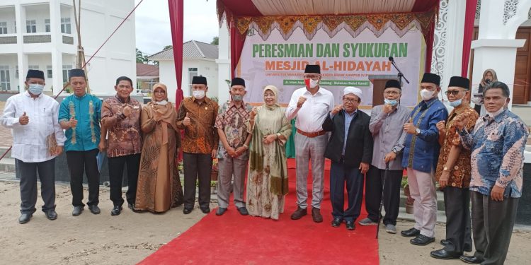 Mesjid Alhidayah UM Sumbar Telah Berdiri, Ketua Hamdi Agus : Kami Turut Berbahagia, Karena Dekat Kantor DPRD