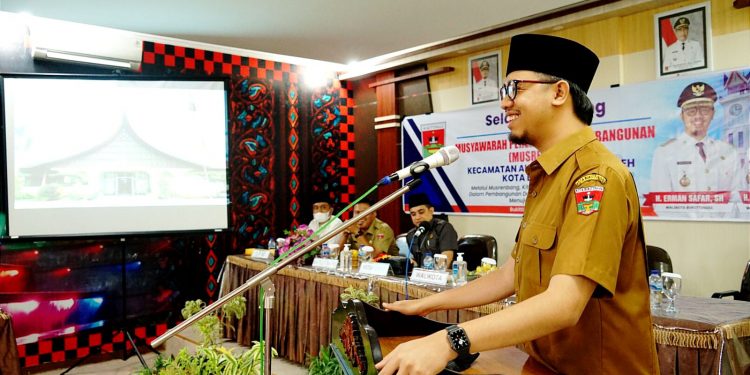 Erman Safar Buka Musrenbang Kecamatan ABTB