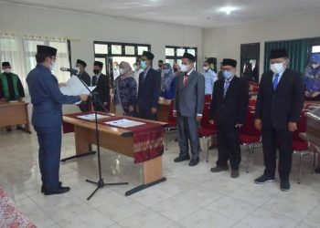 Wali Kota Sawahlunto Deri Asta Lantik Delapan Pejabat Administrator dan Pengawas