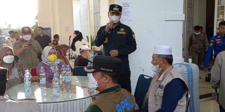 Selain Salurkan Bantuan Gempa, Bupati Sijunjung Benny Dwifa Yuswir: Semoga Ikhlas dan Sabar Terima Cobaan Dari Allah SWT