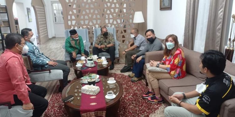 Direktur Wisata Minat Khusus Alexander Reyaan Dijamu Makan Malam Wakil Walikota Sawahlunto