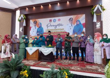 Peringati HKG PKK ke 50, HUT Dekranasda ke 42 dan Bulan Bakti Dasawisma ke IX Bukittinggi Meriah