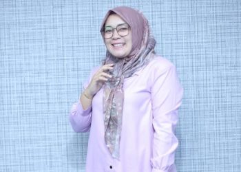 Wakil Ketua DPRD Wulan Denura Sepakat Dengan Tuntutan Mahasiswa Luak Limopuluah