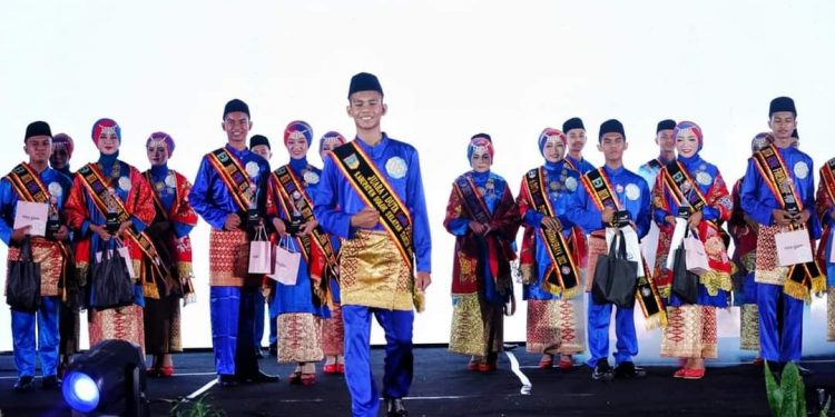 Keren, Duta GenRe Solok Selatan Raih Penghargaan Duta Favorit dan Duta Entertaint