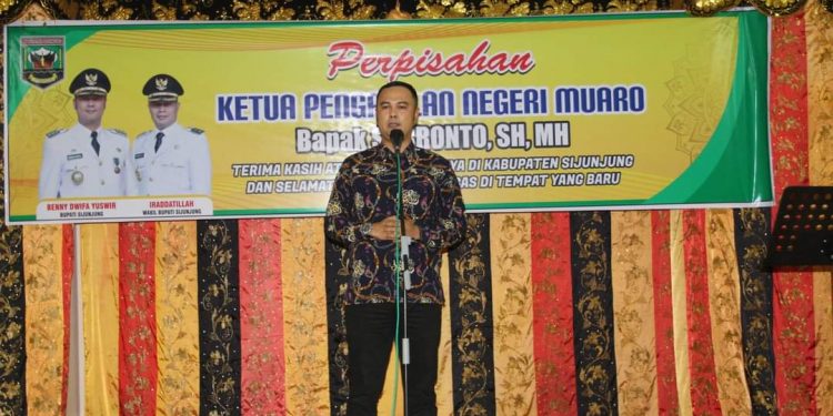 Pemkab Sijunjung Gelar Perpisahan Ketua Pengadilan Negeri Muaro
