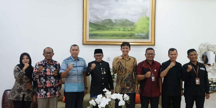 Bupati Eka Putra: Carilah Orang Miliki Integritas Tinggi