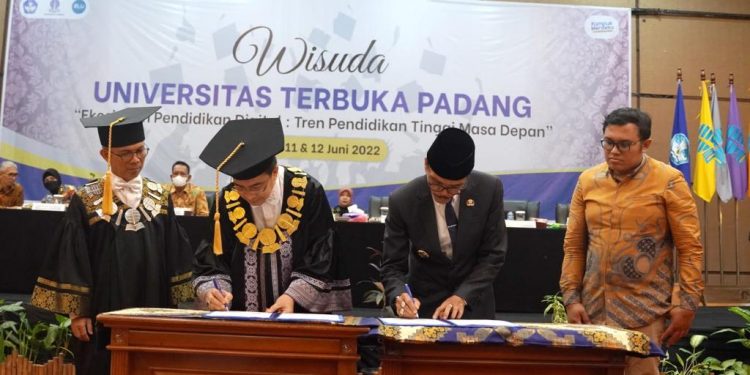 Tingkatkan SDM, Pemkab Limapuluh Kota Kerjasama Dengan UT