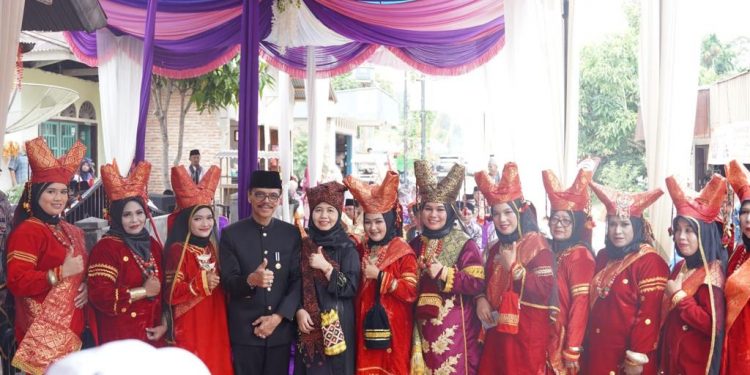 15 Pangulu Talang Maua Dilewakan, Ini Pesan Bupati Lima Puluh Kota Safaruddin