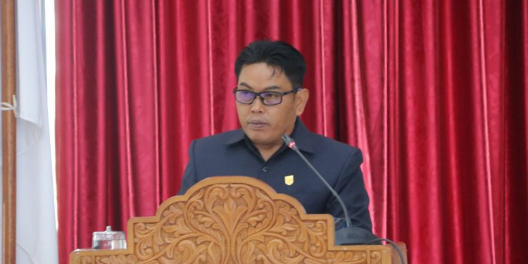 Pemandangan Umum Fraksi Gerindra Terhadap 3 Ranperda
