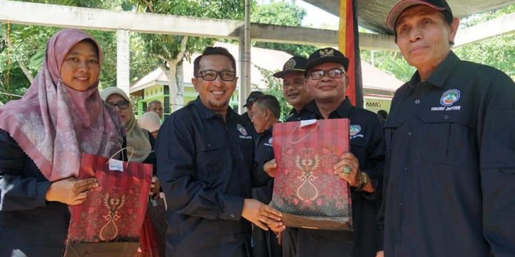 Bupati Eka Putra Harapkan Penyuluh Tingkatkan SDM